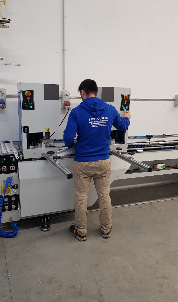 Produzione e vendita Serramenti in PVC